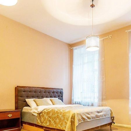 Apartment On Hutsulska 24H Electric Lviv Exterior foto